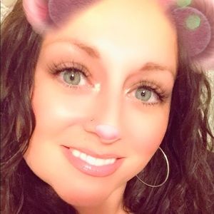 Meet your Posher, Angelica